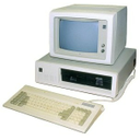 IBM_Zg.jpg<>Slika 50. Prvi IBM-ov PC iz leta 1981